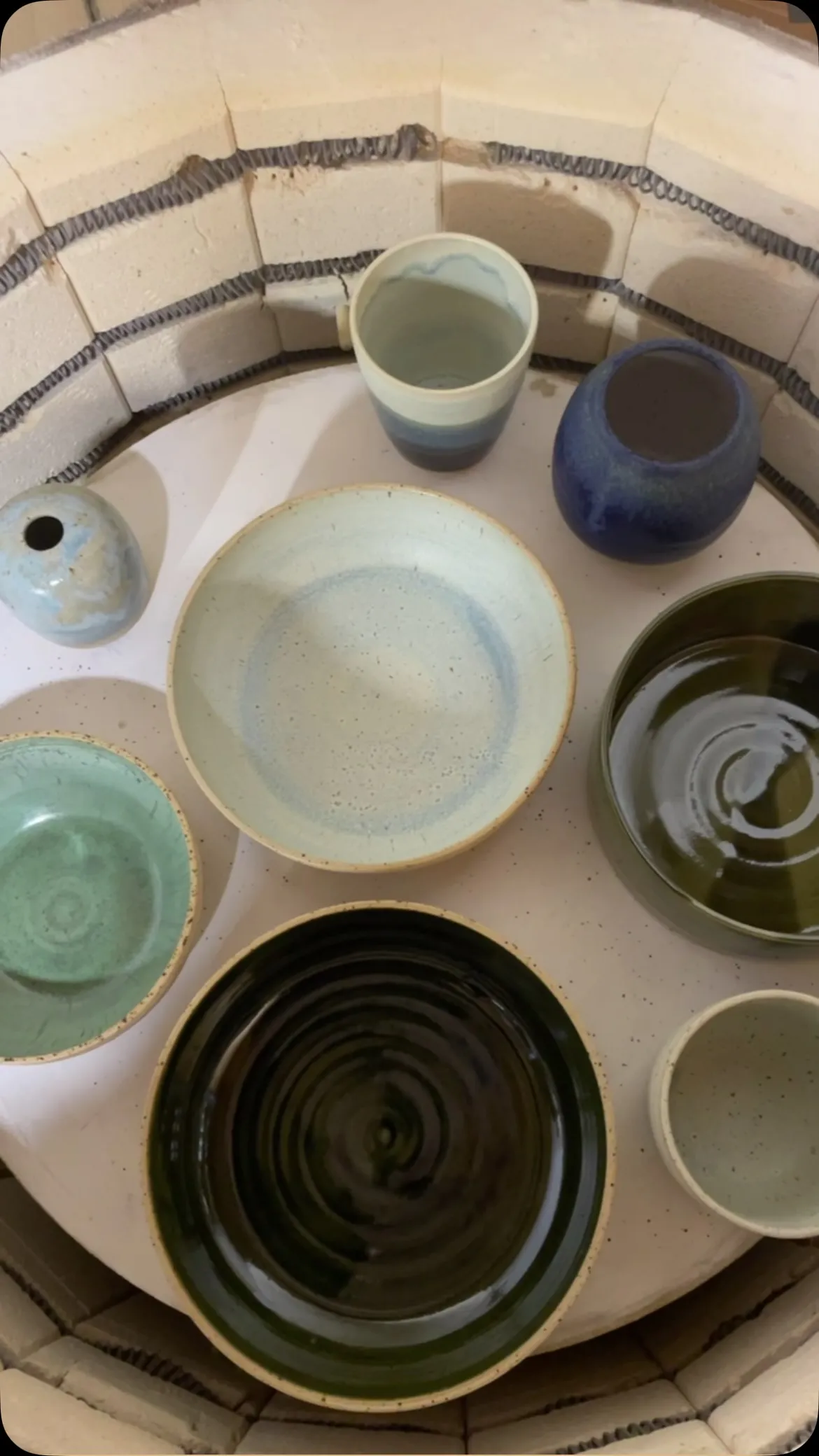 2024-12-08_18-27-51_UTC